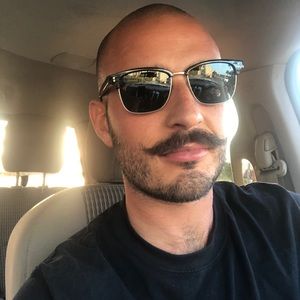 Meet your Posher, Dylan